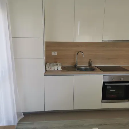 Zuta Kuca Holiday home