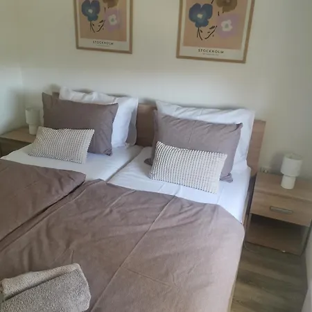 Dom wakacyjny Zuta Kuca